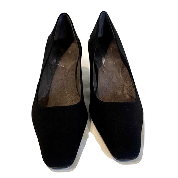 AEROSOLES Cheerful Black Fabric Kitten Heel Pumps Size 7.5 - Picture 3 of 9